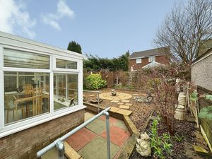 Photo 9- click for photo gallery